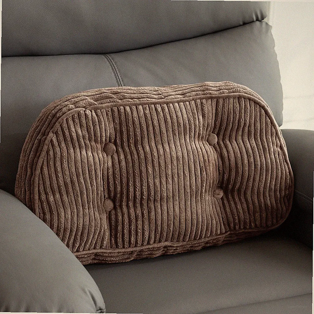 tufted recliner chair